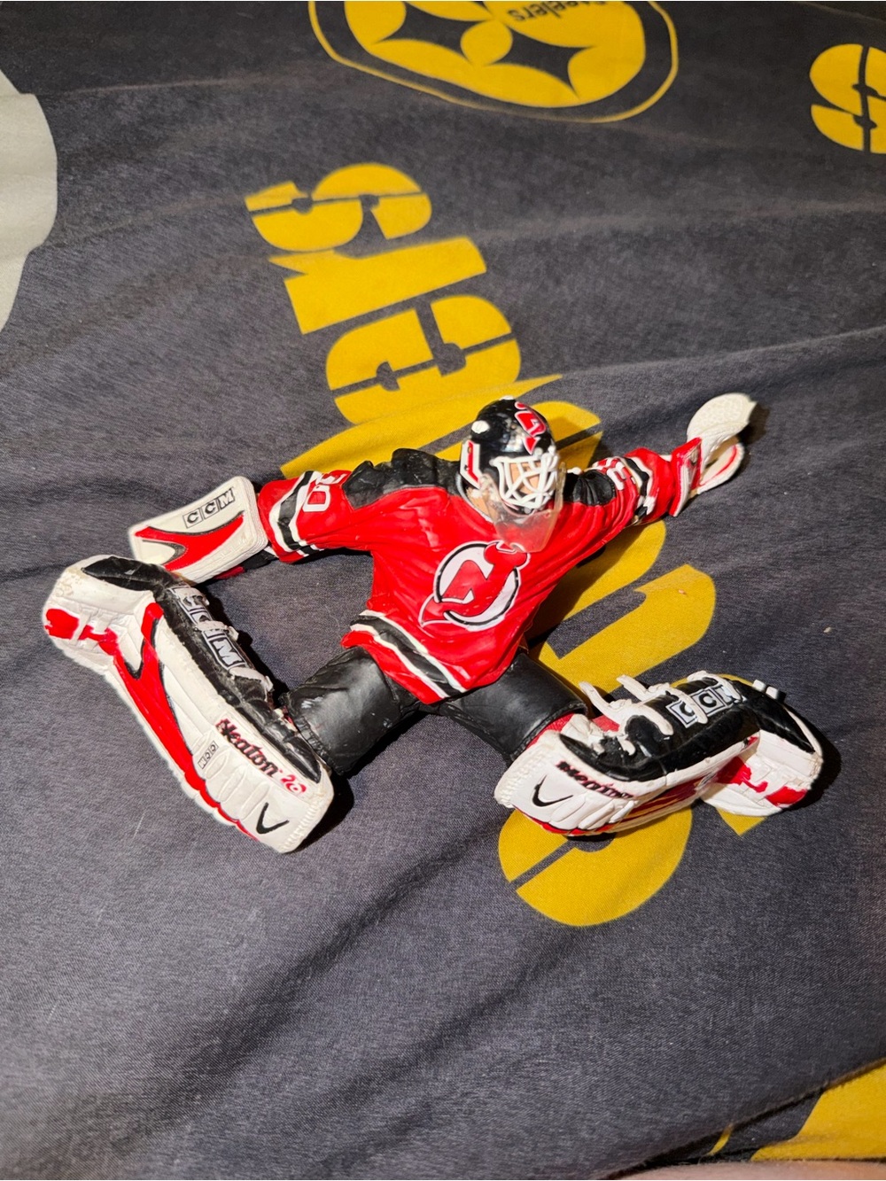McFarlane NHL Hockey Martin Brodeur Goalie Goaltender Figurine Used As Is CCM He